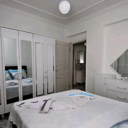 Sevinc Home's 페티예